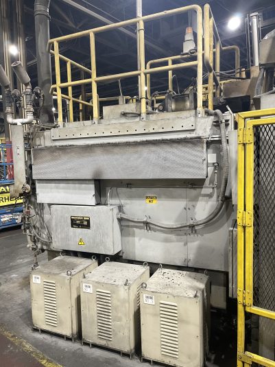 Máquina de fundición a presión de cámara fría Toyo usada de 250 toneladas #4983