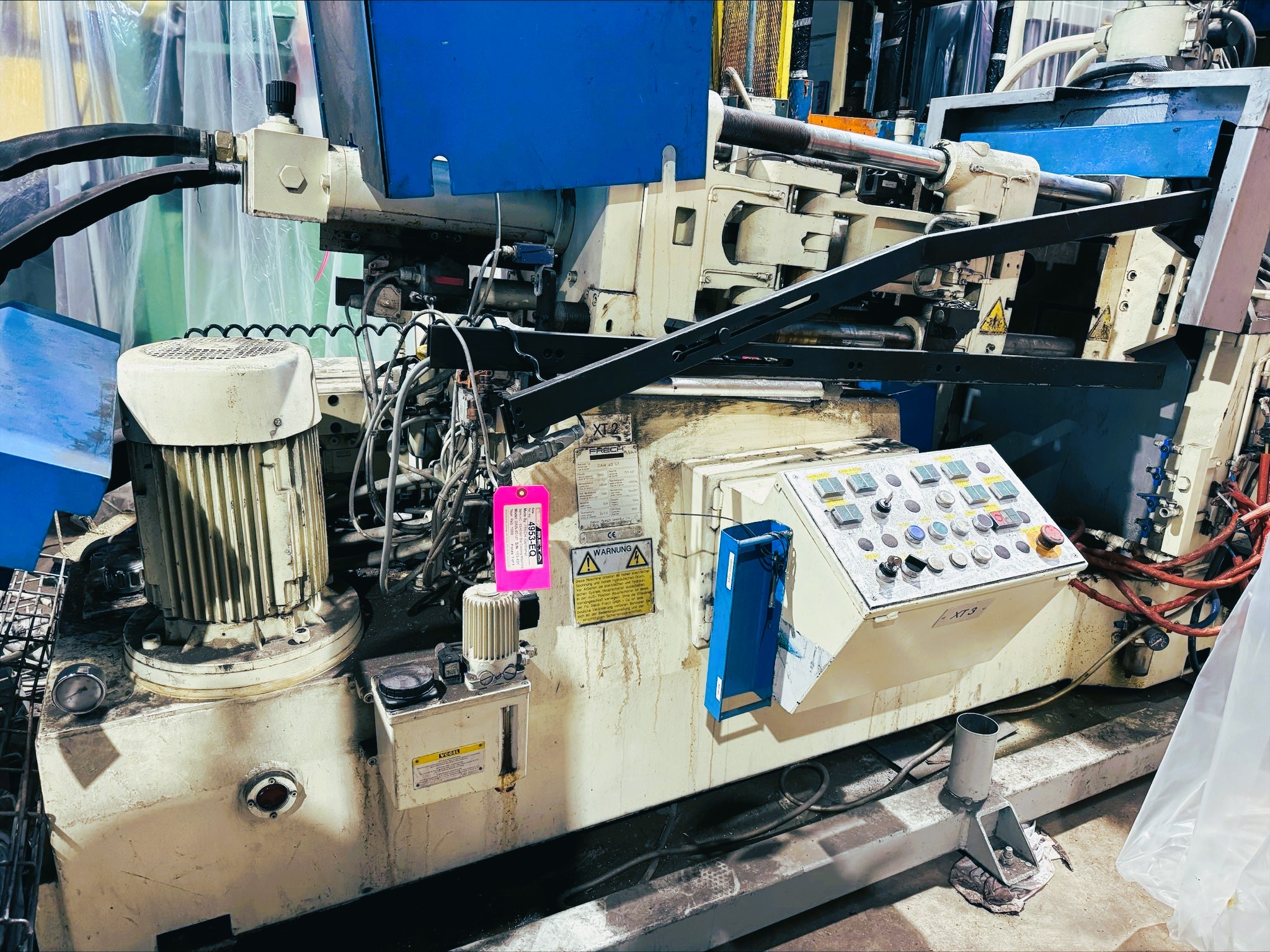 Used Frech DAW 40 Ton Hot Chamber Die Casting Machine