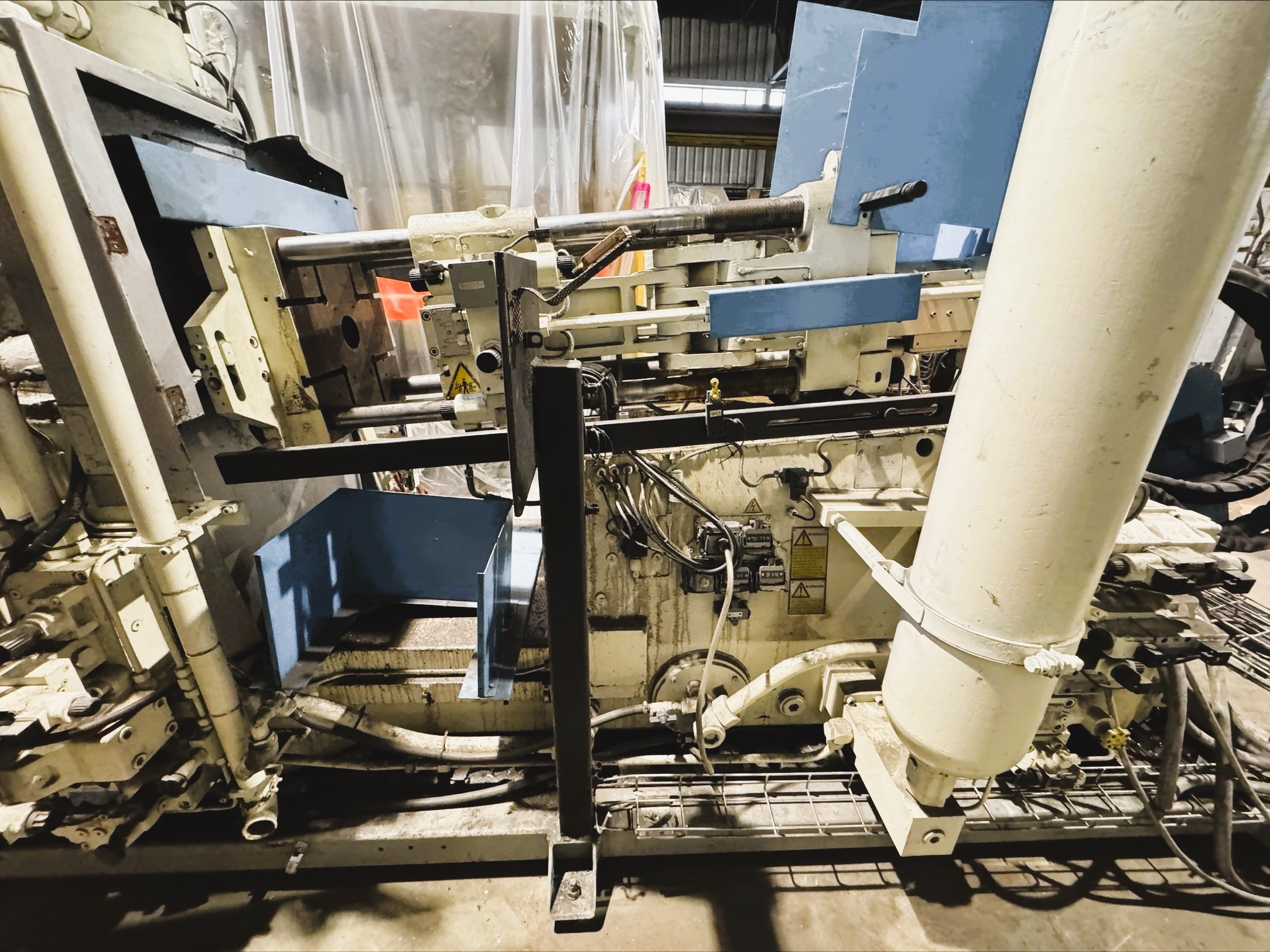 Used Frech DAW 40 Ton Hot Chamber Die Casting Machine