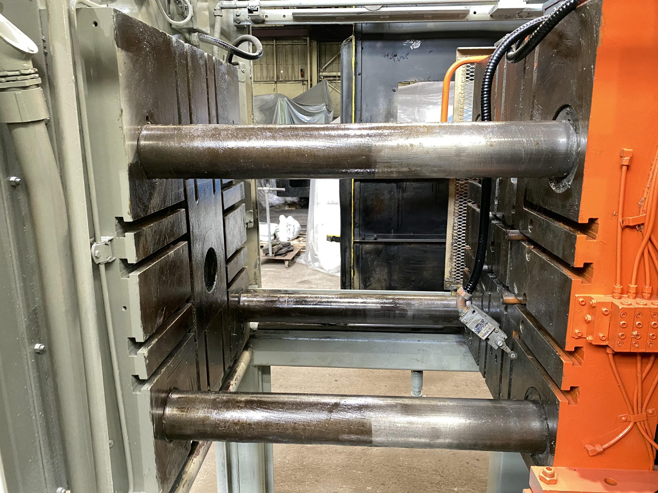 Used HPM 200 U 200 A Ton Cold Chamber Die Casting Machine #5002