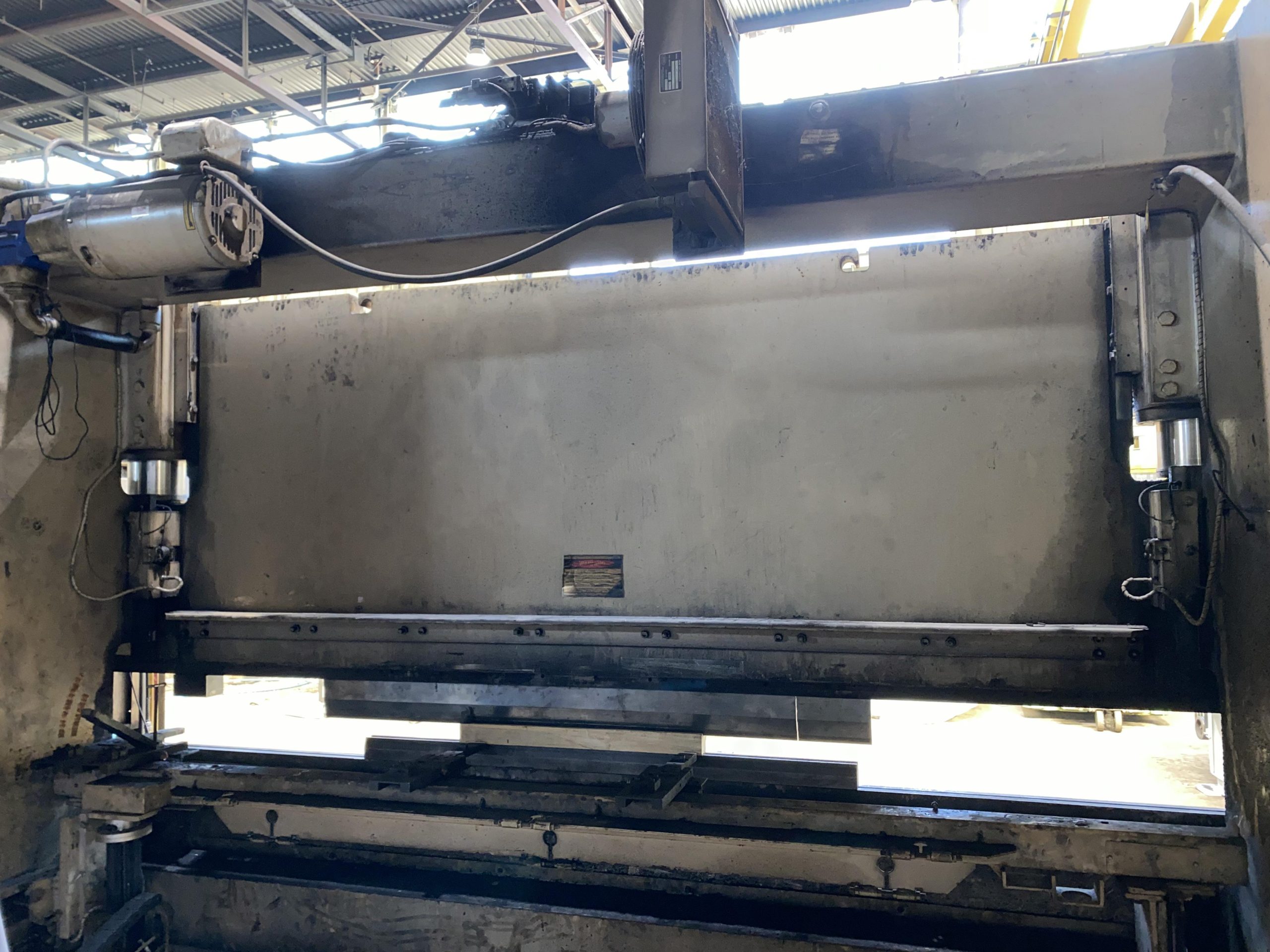 Used Wysong 250 Ton Press Brake