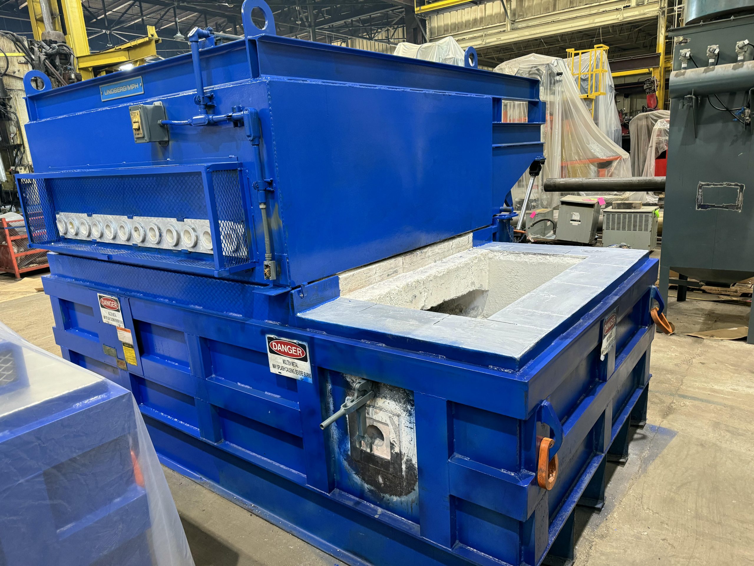 LINDBERG - ELECTRIC-MELTING ALUMINUM FURNACE