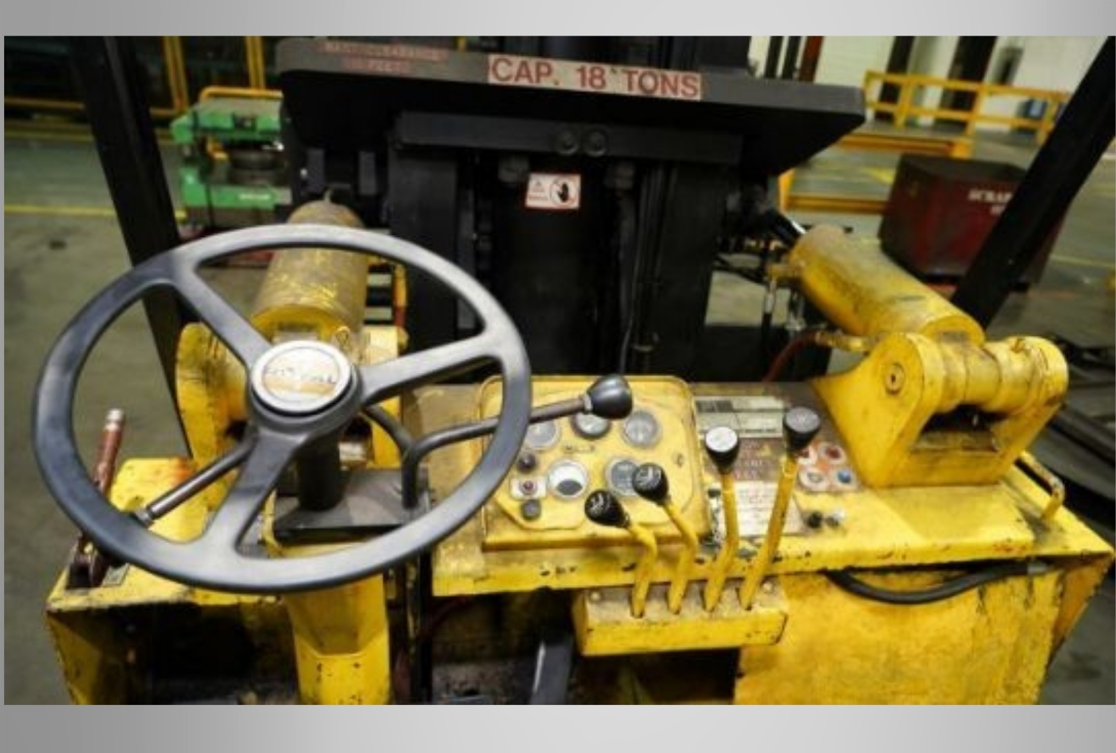 Used Royal Forklift – 40,000 lbs (Royal) – #5045