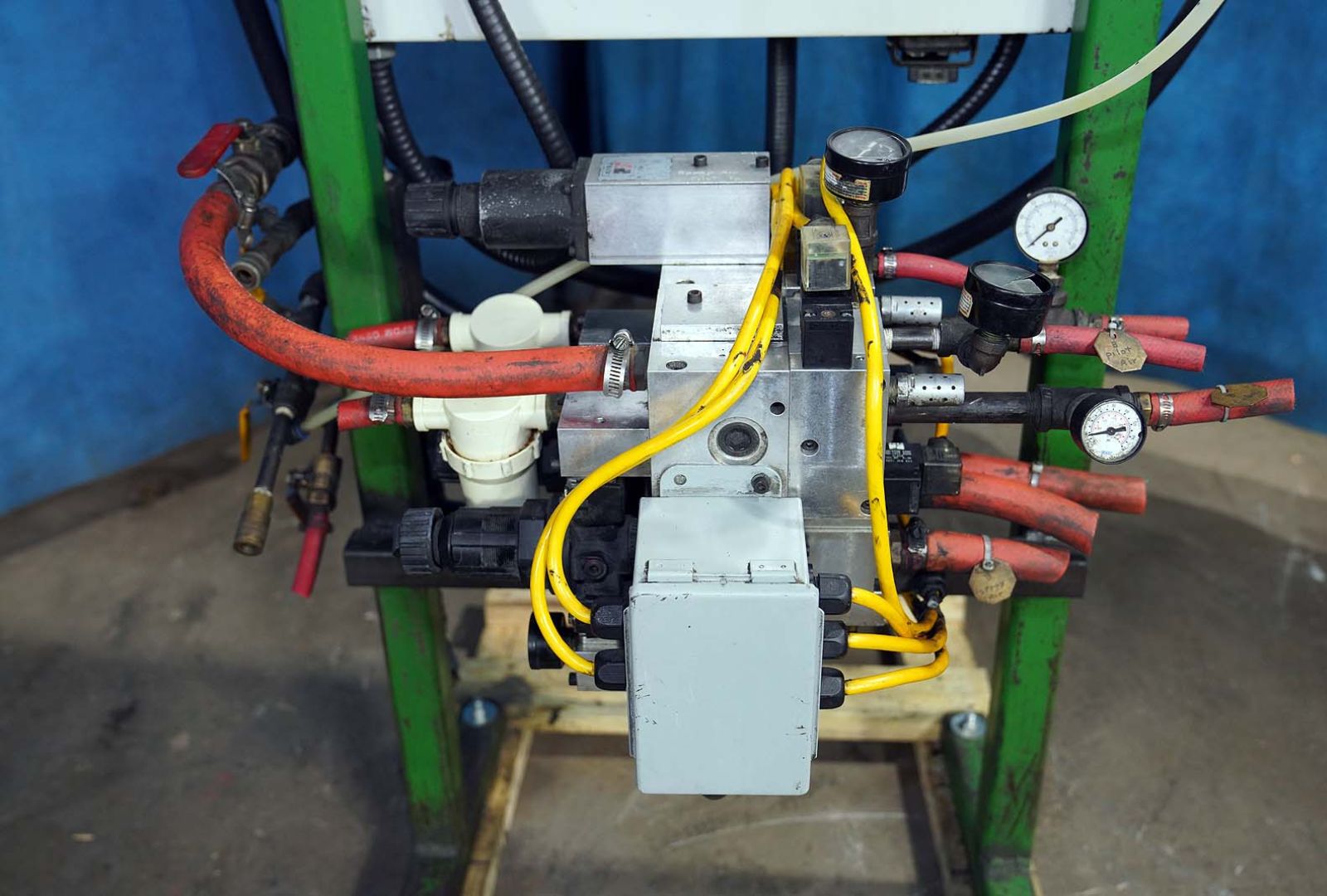 Used Rimrock Sprayer – 72 inch stroke Multi-Link Automatic Reciprocating Die Lubrication Sprayer #5052